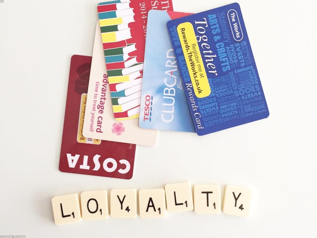 យុទ្ធសាស្ត្រនិងក្បួនសម្រាប់អត្ថប្រយោជន៍ប្រកួតប្រជែង